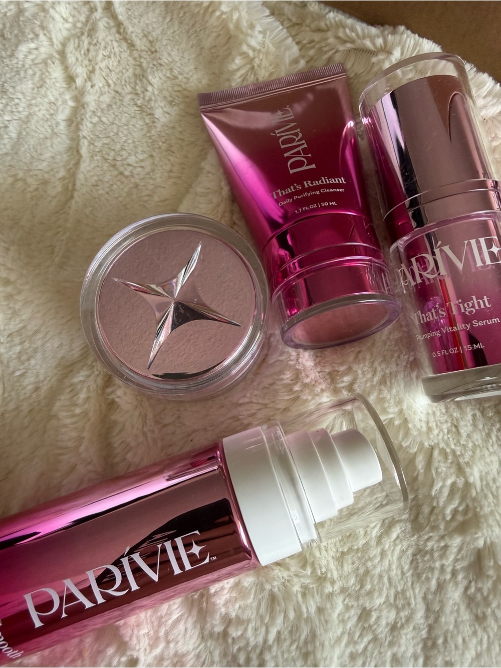 Parívie Paris Hilton Skincare Gift Set Serum, Cleanser, Barrier Cream & Elixir
